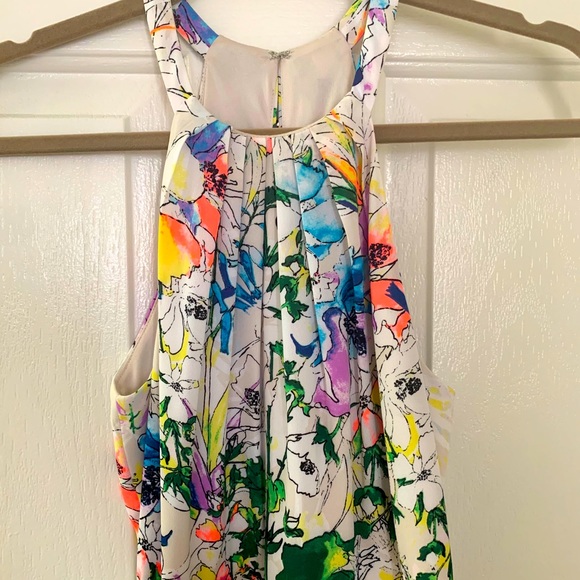 Express Flower Print Halter Neck Style Dress - Picture 4 of 10